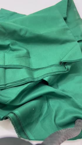 Rs 1800 lawn 2pc Rs 1800 lawn 2pc
